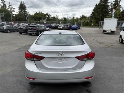 2016 Hyundai ELANTRA SE - Photo 6 - Langley, BC V3A 4H1