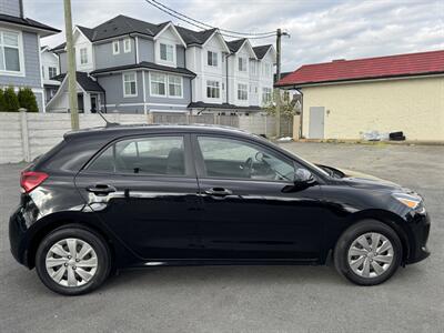 2019 Kia Rio 5-Door S   - Photo 7 - Langley, BC V3A 4H1