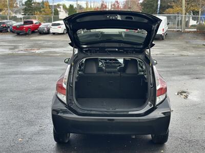 2016 Toyota Prius c One - Photo 29 - Langley, BC V3A 4H1