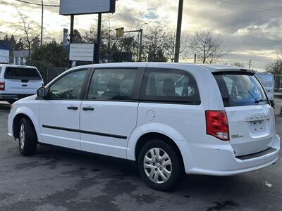 2016 Dodge Grand Caravan SE - Photo 1 - Langley, BC V3A 4H1