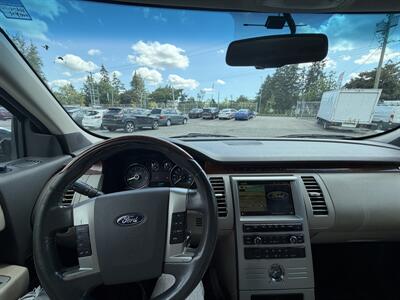 2010 Ford Flex - Photo 11 - Langley, BC V3A 4H1