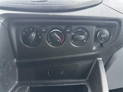 2017 Ford Transit 250   - Photo 4 - Langley, BC V3A 4H1