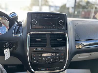 2017 Dodge Grand Caravan Crew - Photo 26 - Langley, BC V3A 4H1