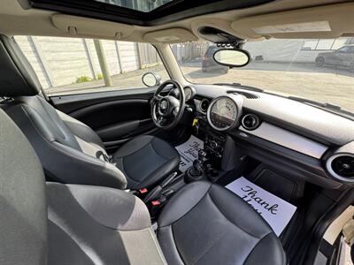 2012 MINI Cooper Hardtop   - Photo 17 - Langley, BC V3A 4H1