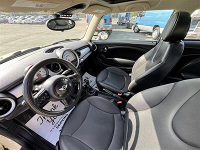 2012 MINI Cooper Hardtop   - Photo 13 - Langley, BC V3A 4H1