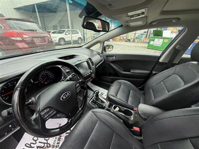 2017 Kia Forte EX Luxury - Photo 22 - Langley, BC V3A 4H1