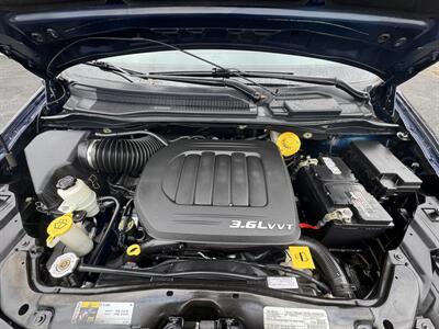 2017 Dodge Grand Caravan GT   - Photo 4 - Langley, BC V3A 4H1