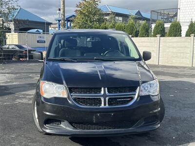 2016 Dodge Grand Caravan SXT   - Photo 2 - Langley, BC V3A 4H1