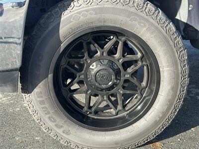 2017 RAM 1500 SLT   - Photo 22 - Langley, BC V3A 4H1