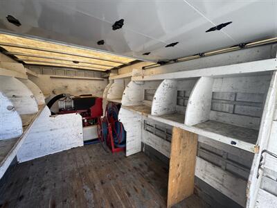 2012 Isuzu NPR - Photo 16 - Langley, BC V3A 4H1