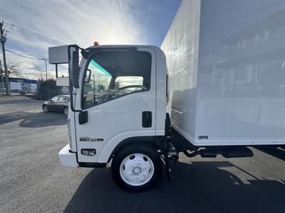 2012 Isuzu NPR - Photo 27 - Langley, BC V3A 4H1