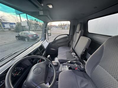 2012 Isuzu NPR - Photo 6 - Langley, BC V3A 4H1