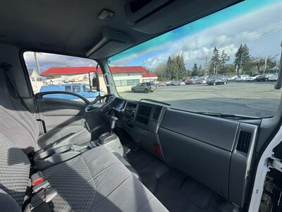 2012 Isuzu NPR - Photo 26 - Langley, BC V3A 4H1