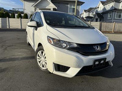 2016 Honda Fit LX   - Photo 1 - Langley, BC V3A 4H1