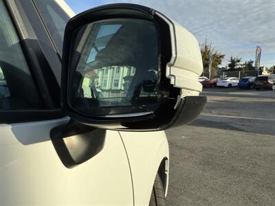2016 Honda Fit LX   - Photo 30 - Langley, BC V3A 4H1
