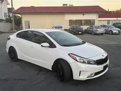 2017 Kia Forte LX   - Photo 7 - Langley, BC V3A 4H1
