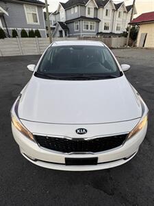 2017 Kia Forte LX   - Photo 6 - Langley, BC V3A 4H1