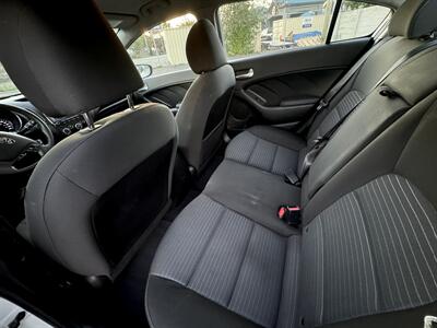 2017 Kia Forte LX   - Photo 26 - Langley, BC V3A 4H1
