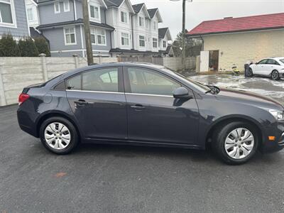 2015 Chevrolet Cruze 1LT Auto   - Photo 2 - Langley, BC V3A 4H1