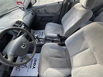 2000 Mazda Protege DX   - Photo 20 - Langley, BC V3A 4H1