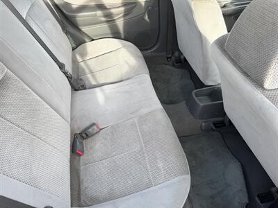 2000 Mazda Protege DX   - Photo 26 - Langley, BC V3A 4H1