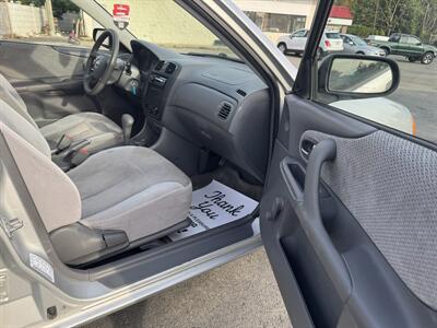 2000 Mazda Protege DX   - Photo 27 - Langley, BC V3A 4H1