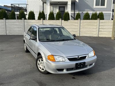 2000 Mazda Protege DX   - Photo 2 - Langley, BC V3A 4H1