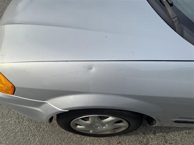 2000 Mazda Protege DX   - Photo 9 - Langley, BC V3A 4H1