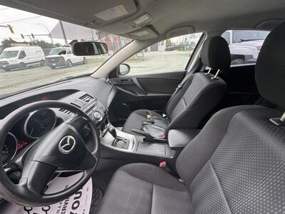 2010 Mazda Mazda3 i SV   - Photo 14 - Langley, BC V3A 4H1