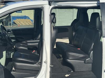 2015 Dodge Grand Caravan Canada Value Package   - Photo 14 - Langley, BC V3A 4H1