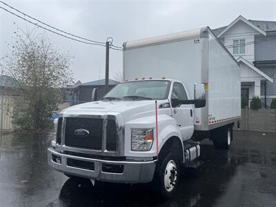 2022 Ford F-650   - Photo 1 - Langley, BC V3A 4H1