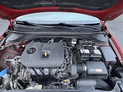 2017 Hyundai ELANTRA GL - Photo 8 - Langley, BC V3A 4H1