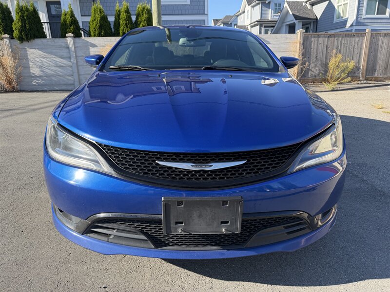 2016 Chrysler 200 S  