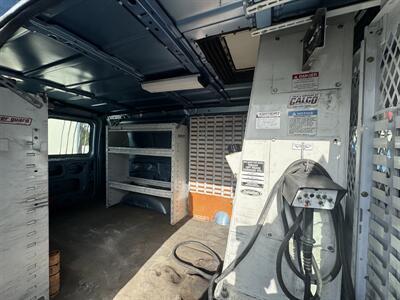 2010 Ford E-350 SD   - Photo 11 - Langley, BC V3A 4H1