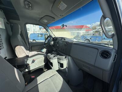 2010 Ford E-350 SD   - Photo 12 - Langley, BC V3A 4H1