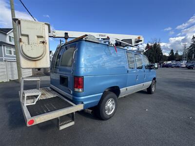 2010 Ford E-350 SD   - Photo 6 - Langley, BC V3A 4H1