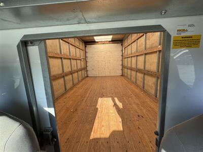 2023 Ford E-450 SD   - Photo 36 - Langley, BC V3A 4H1