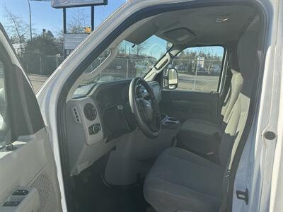 2023 Ford E-450 SD   - Photo 35 - Langley, BC V3A 4H1