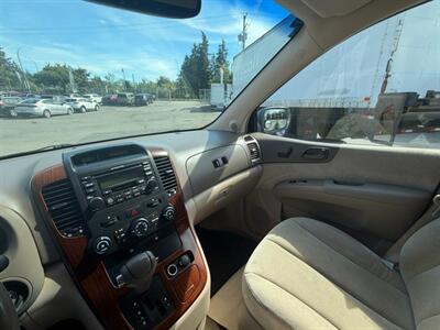 2006 Kia Sedona LX   - Photo 17 - Langley, BC V3A 4H1