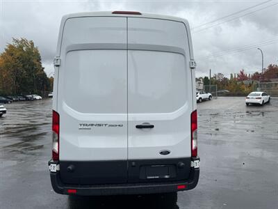 2017 Ford Transit 350 HD - Photo 6 - Langley, BC V3A 4H1