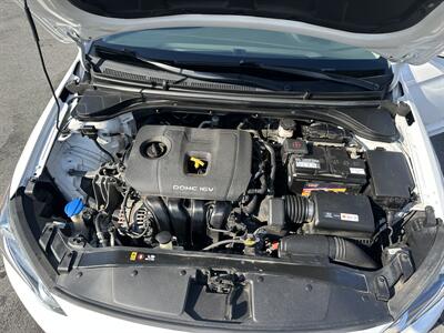 2018 Hyundai ELANTRA Limited   - Photo 22 - Langley, BC V3A 4H1