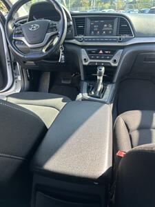 2018 Hyundai ELANTRA Limited   - Photo 20 - Langley, BC V3A 4H1