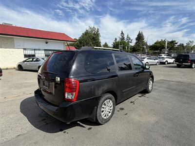 2014 Kia Sedona LX   - Photo 5 - Langley, BC V3A 4H1