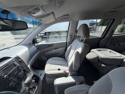 2014 Kia Sedona LX   - Photo 16 - Langley, BC V3A 4H1