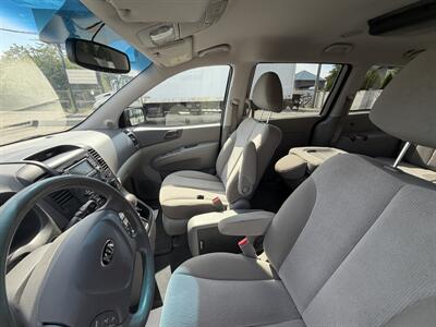 2014 Kia Sedona LX   - Photo 15 - Langley, BC V3A 4H1