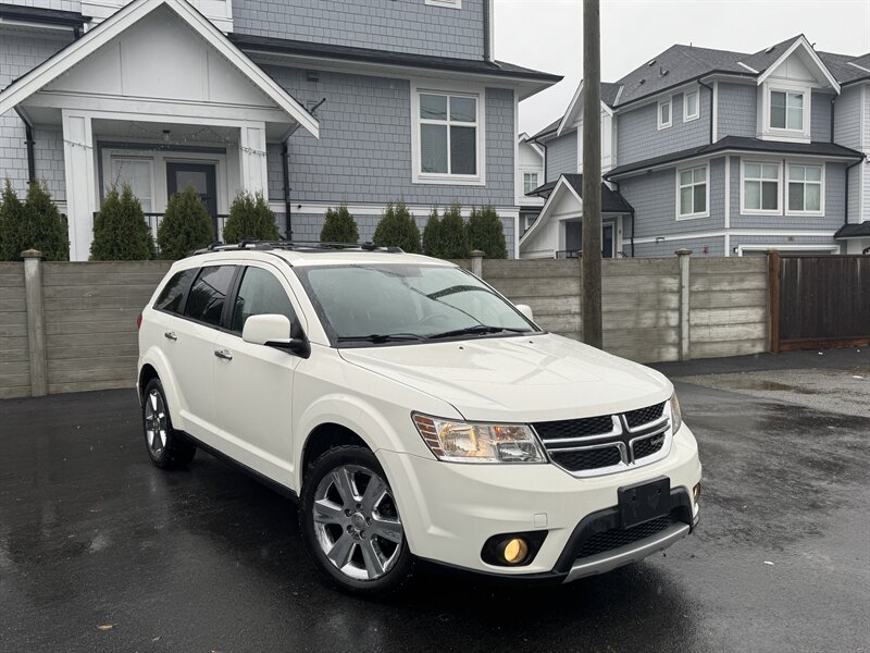 2012 Dodge Journey R/T   - Photo 1 - Langley, BC V3A 4H1