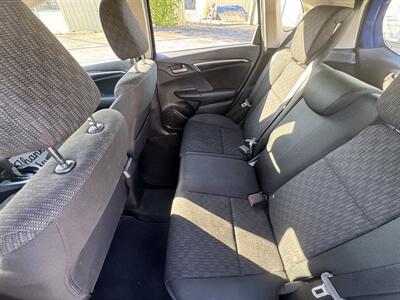 2016 Honda Fit LX   - Photo 18 - Langley, BC V3A 4H1
