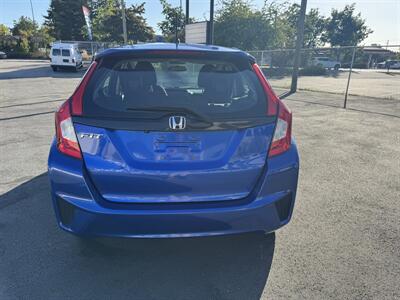 2016 Honda Fit LX   - Photo 22 - Langley, BC V3A 4H1