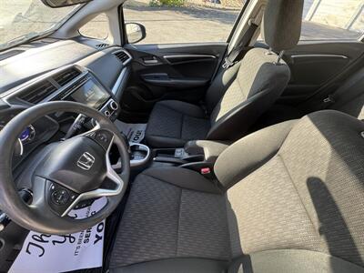 2016 Honda Fit LX   - Photo 16 - Langley, BC V3A 4H1