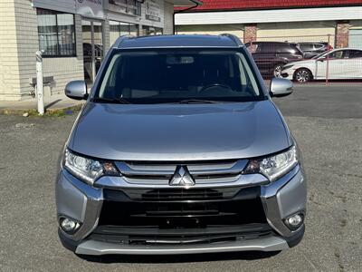2016 Mitsubishi Outlander SE   - Photo 2 - Langley, BC V3A 4H1